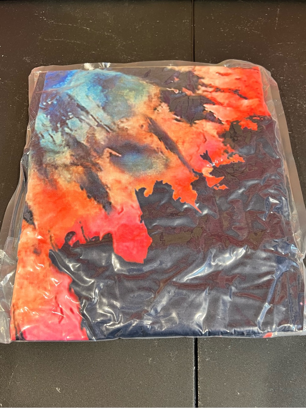 NIP Vibrant Tie-Dye Print Top - Multicolor, XL